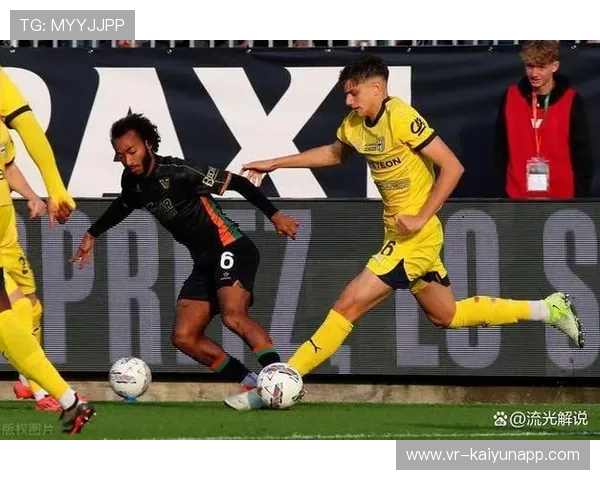 都灵迎战莱切,保级关键战平局概率超高,机构赔率走势暗示胶着态势 都灵迎战莱切,保级关键战平局概率超高,机构赔率走势暗示胶着态势